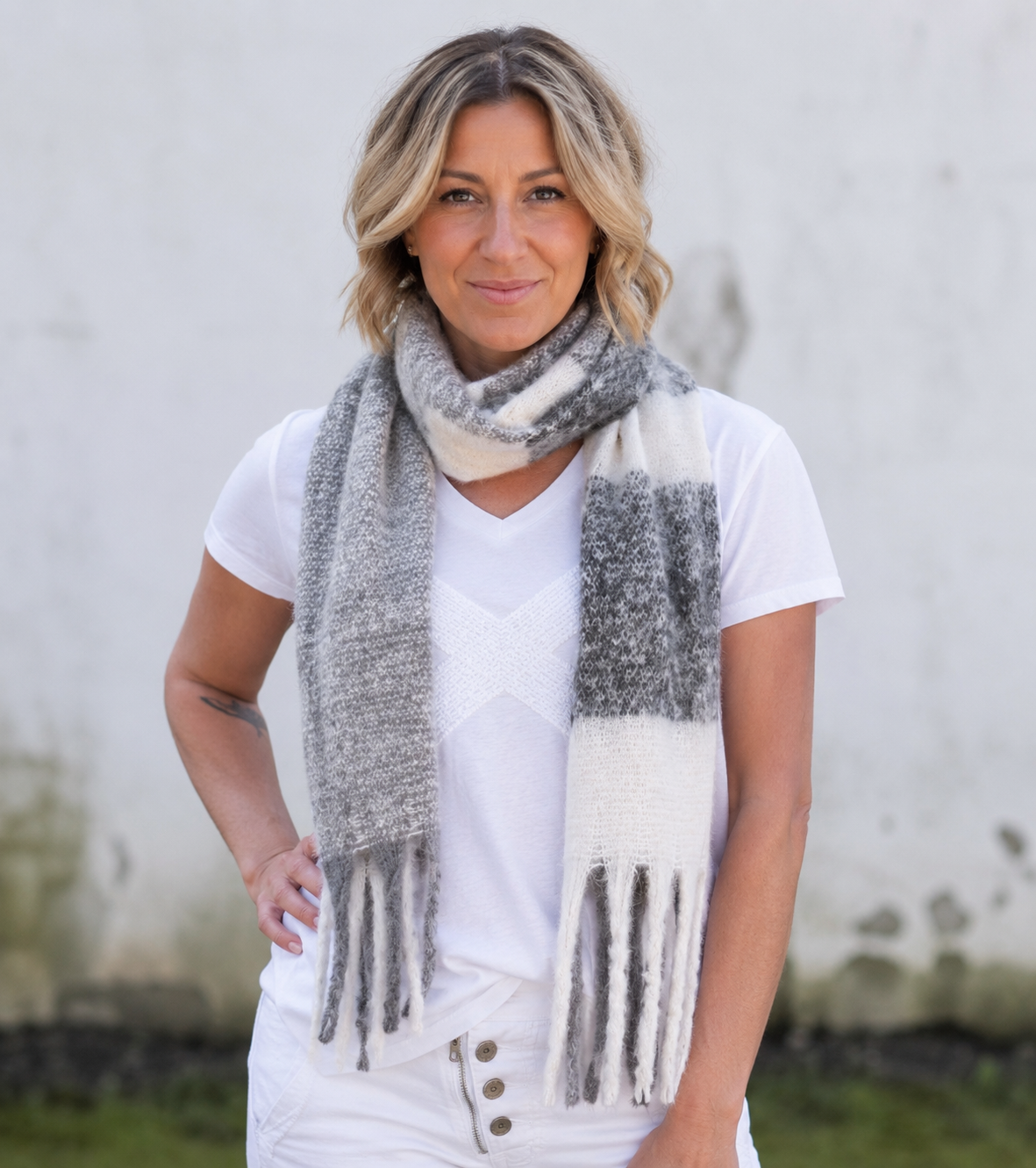 Sienna Scarf - Grey Check