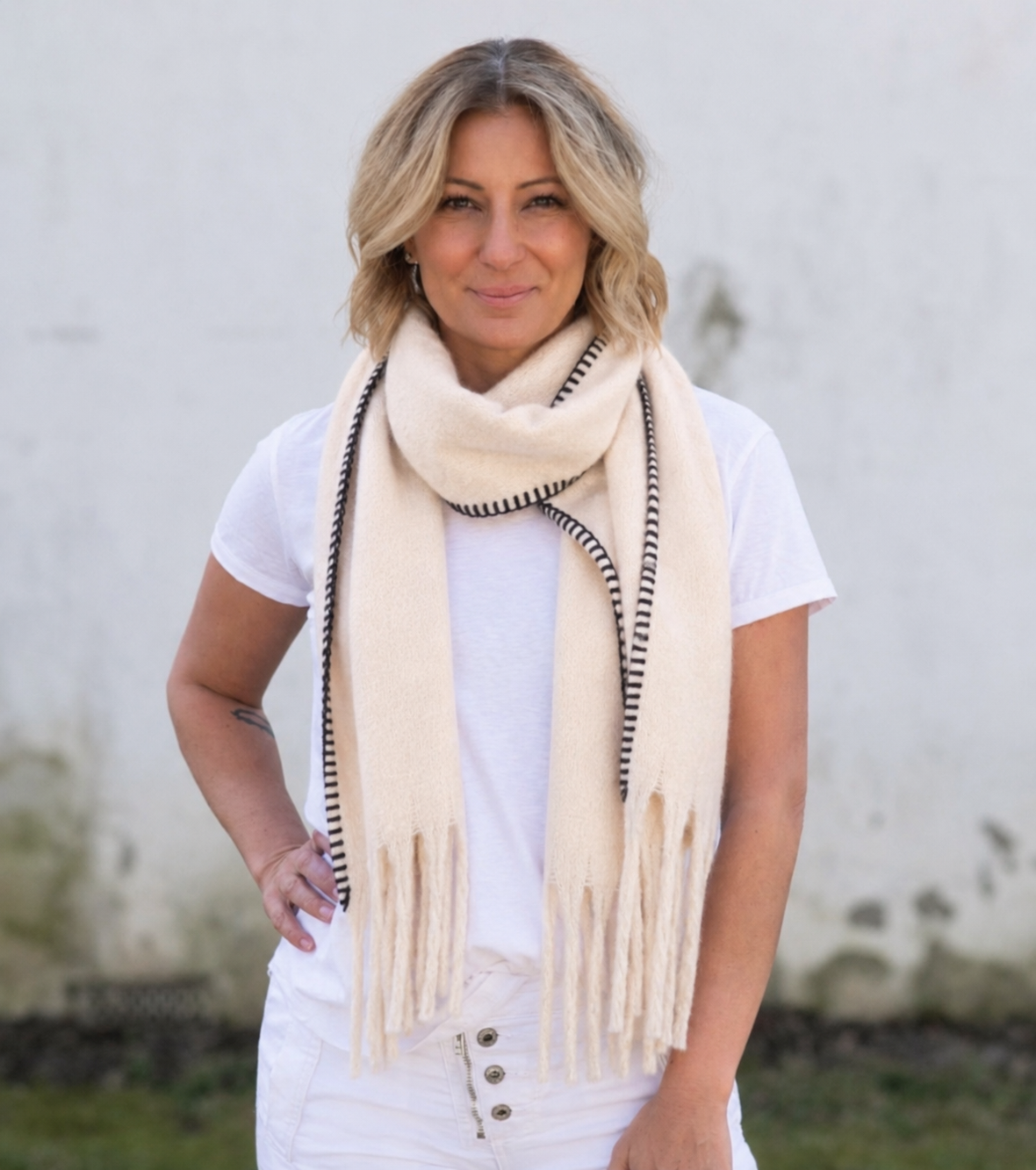 Sienna Scarf - Vanilla with Blanket Stitch