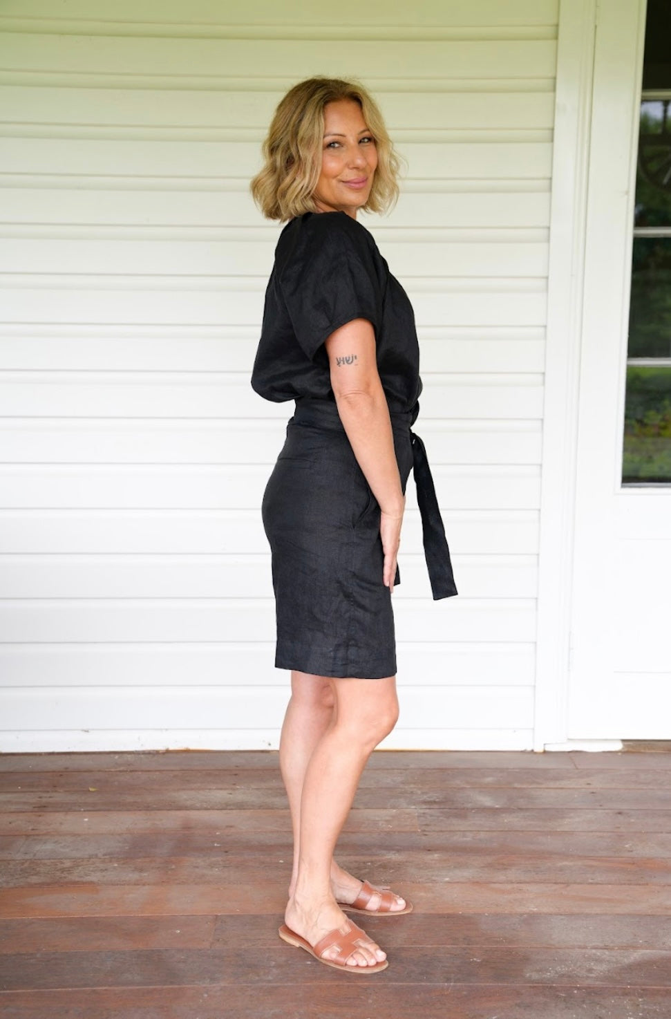 Gracie Linen Shorts - Black