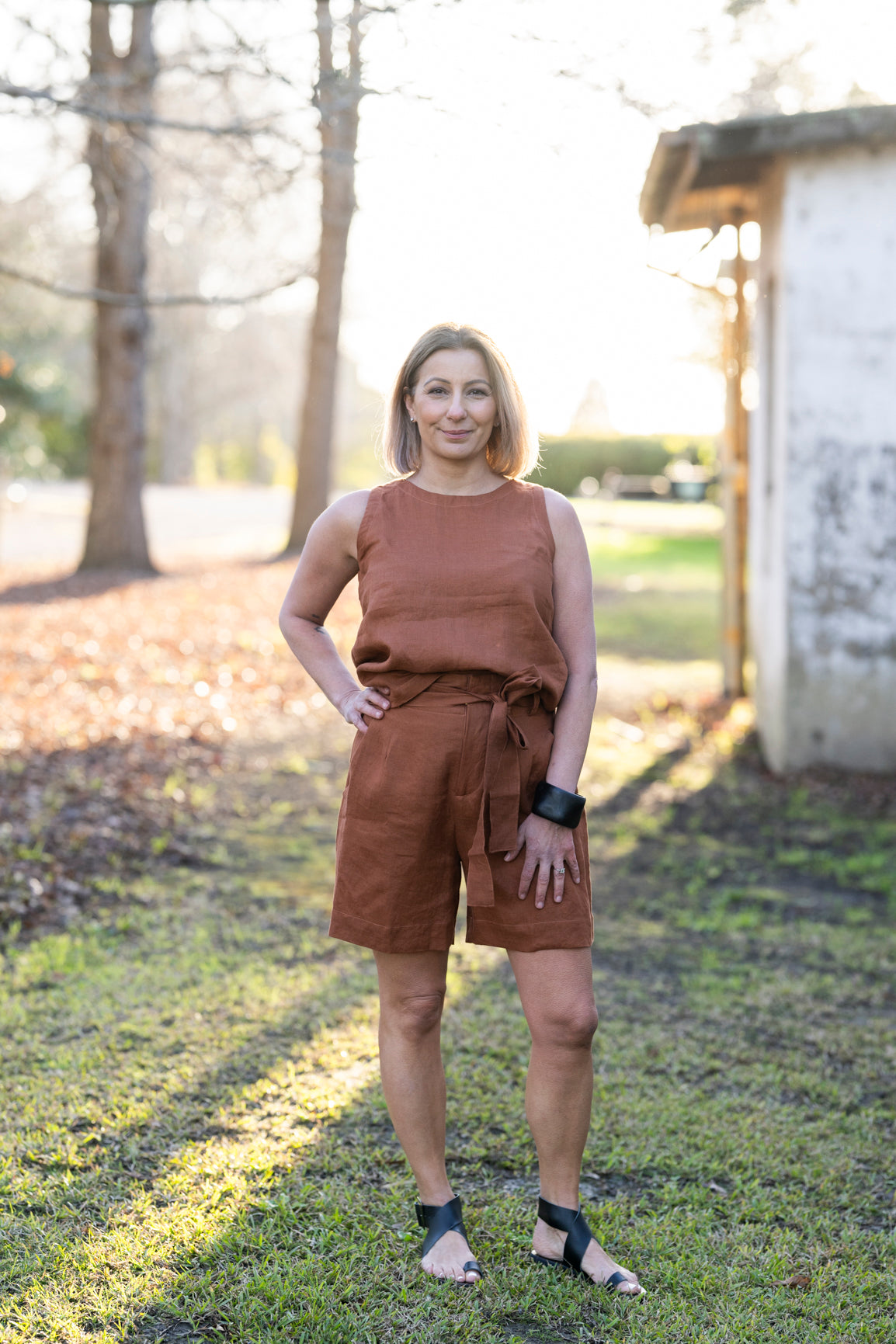 Gracie Linen Shorts - Bronze