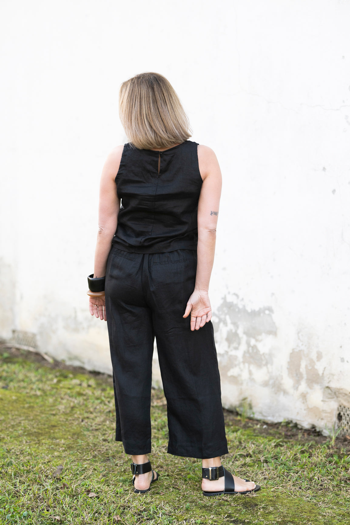 Sophie Linen Tank Top - Black