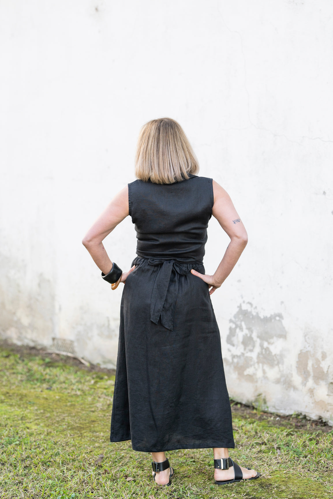 Sophie Linen Tank Top - Black