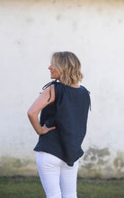 Load image into Gallery viewer, Heidi Top - Navy