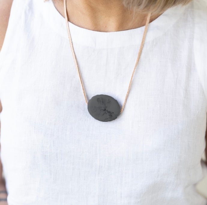 Pebbles Resin and Leather Necklace - Black Marble