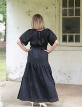 Load image into Gallery viewer, Liv Linen Skirt - Black