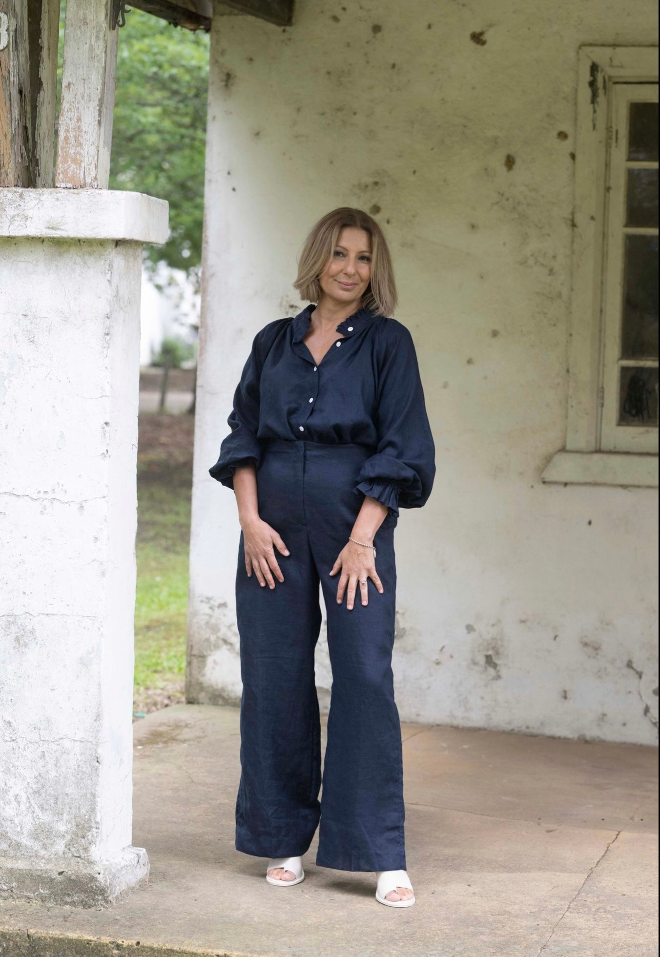Daisy Linen Top - Navy