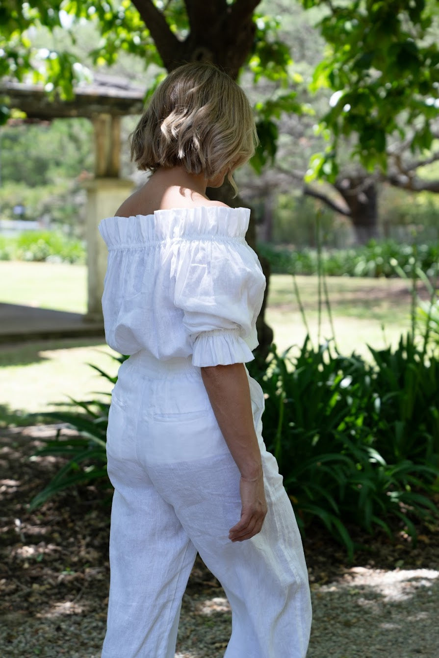 Bella Linen Ruffle Top - White