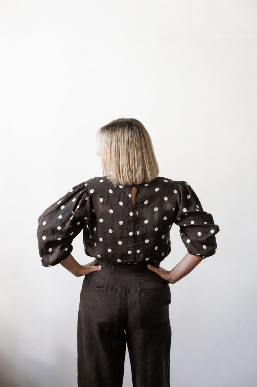 Tessa Linen Top - Espresso with White Dot