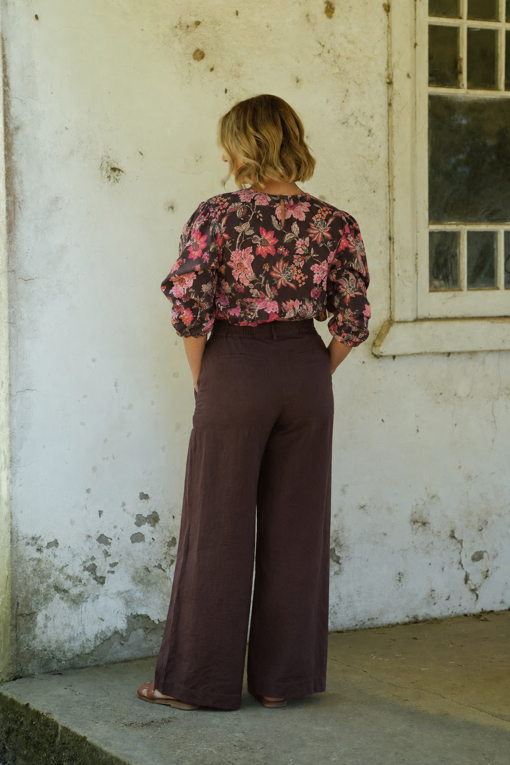 Tessa Linen Top - Espresso Floral Print