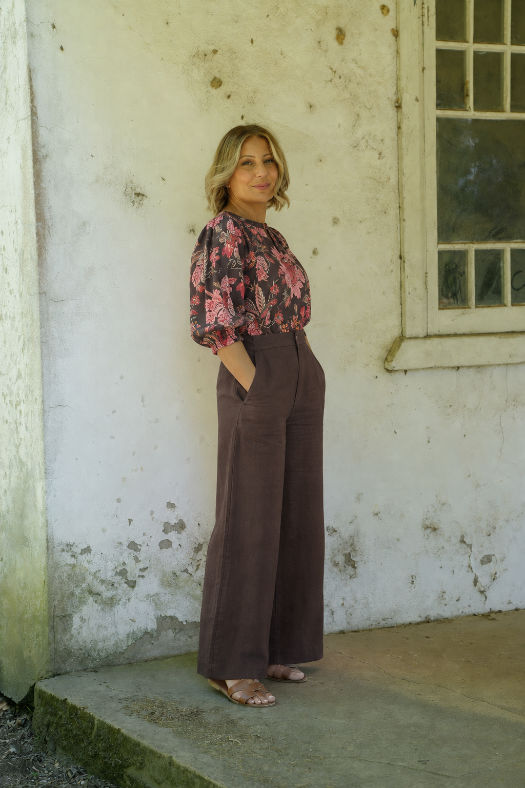 Tessa Linen Top - Espresso Floral Print