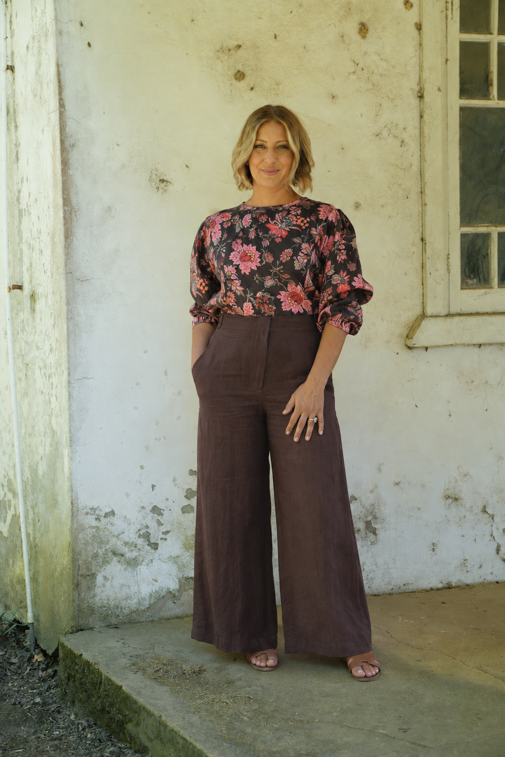 Tessa Linen Top - Espresso Floral Print