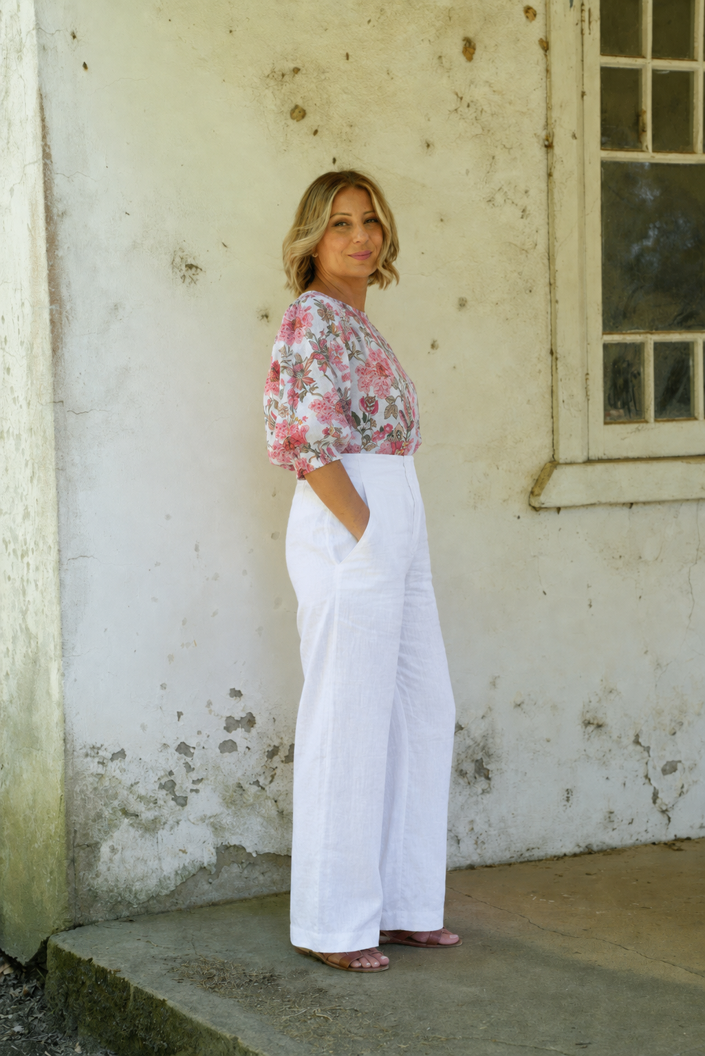 Tessa Linen Top - White Floral Print