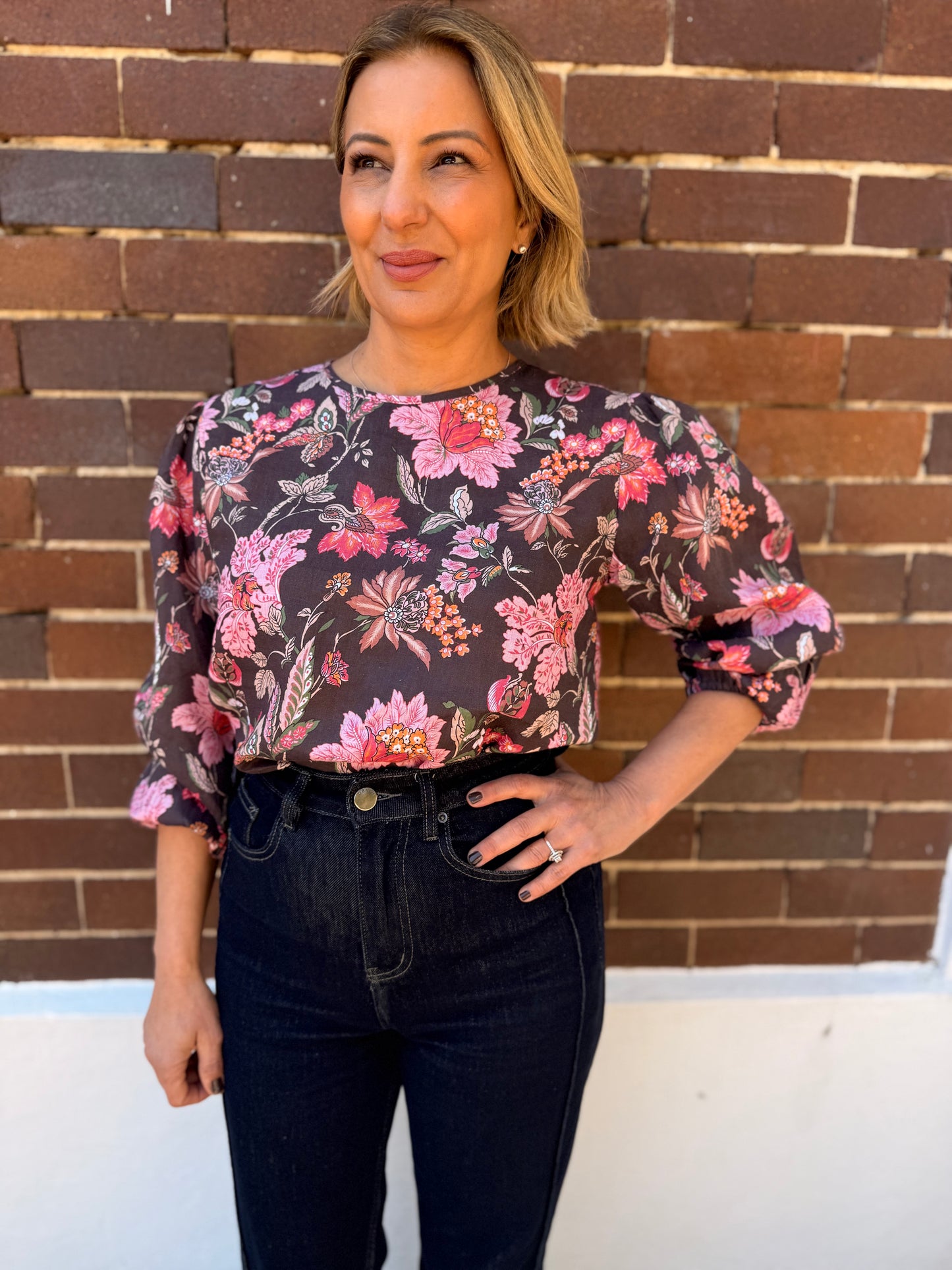 Tessa Linen Top - Espresso Floral