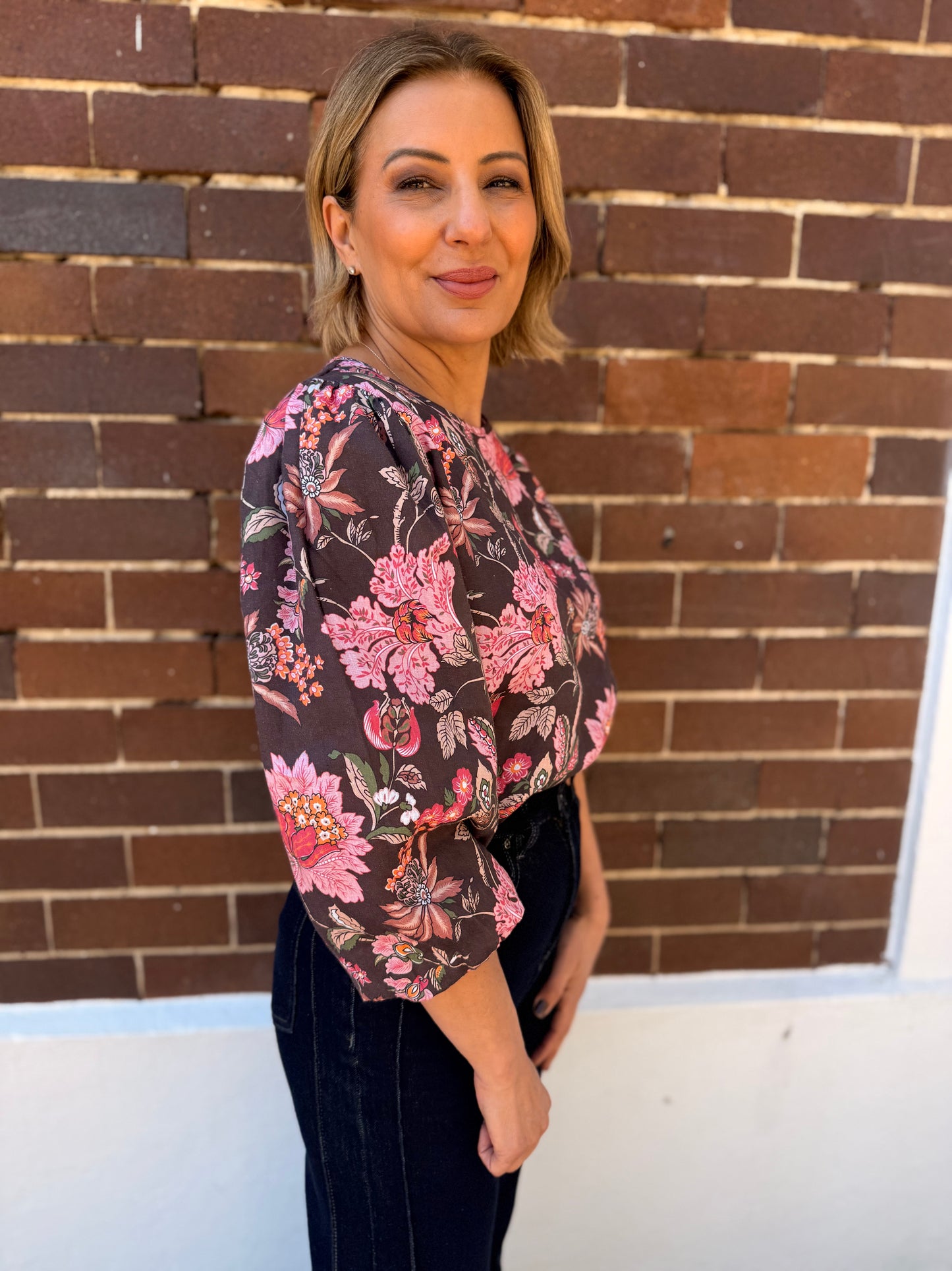 Tessa Linen Top - Espresso Floral