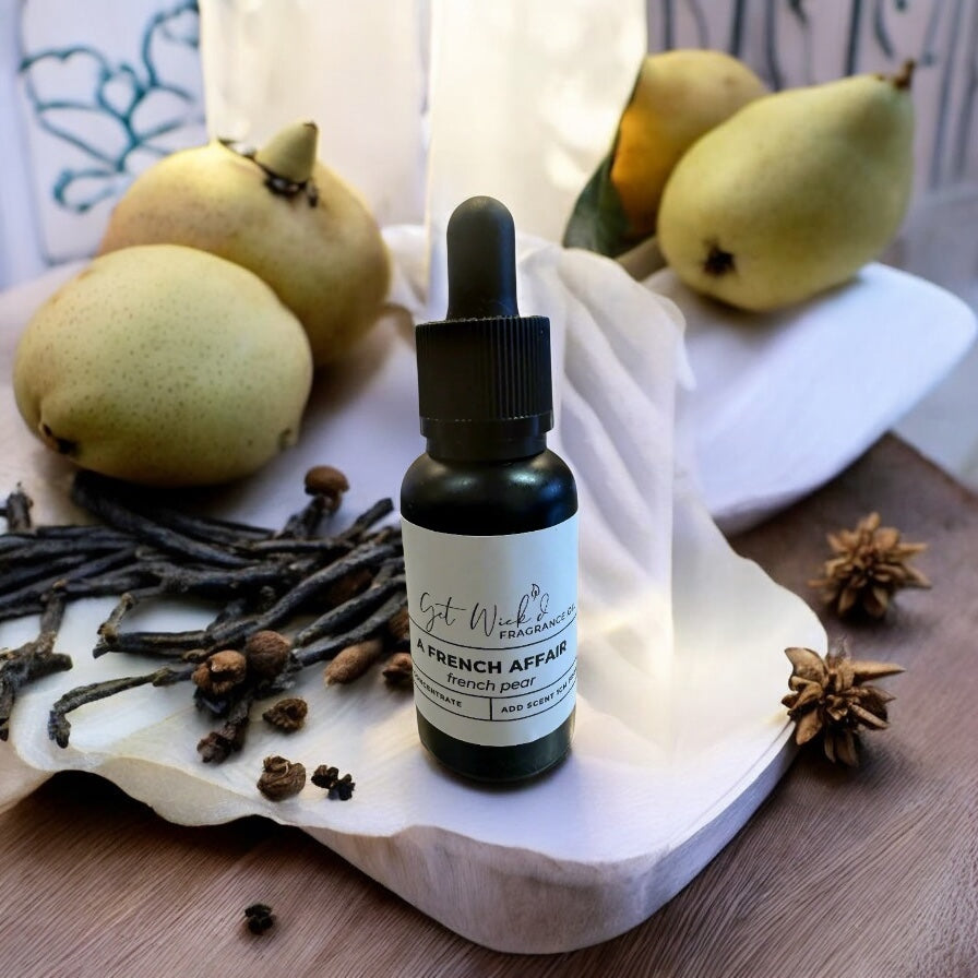 Wanderlust - Coconut & Lime Candle Sand Scent